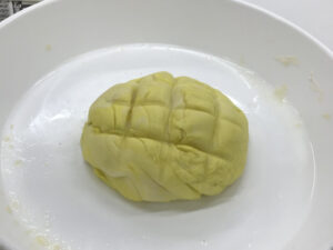 o2309173214857263379 300x225 - 11月25日（水）☆toiro仲町台☆　小麦ねんどを作ってみよう