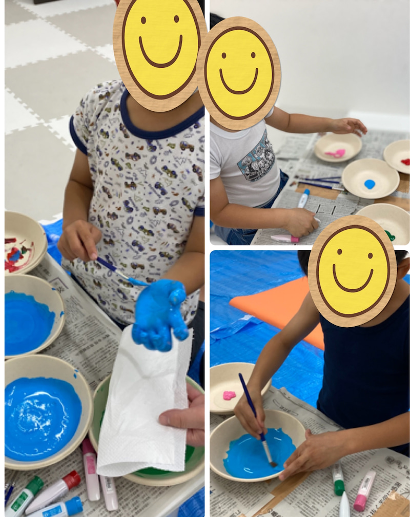 o1896238815026660360 - 11月5日　toiroかしわ台　手形を写して壁面製作！！！
