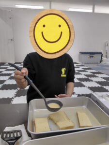 o0810108015061114348 225x300 - 1月３1日　toiroかしわ台　☆調理イベント：フレンチトースト作り☆