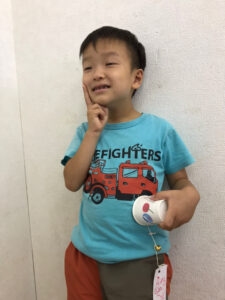 o1078144015155430417 225x300 - 8月2日火曜日　vol.112 風鈴づくり