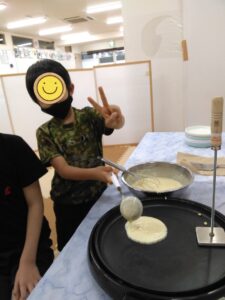 o1920256015177634807 225x300 - ☆toiro鶴見☆　9月21日 ホットケーキづくり