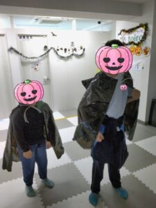 53fbb70fb2525eb326595e70948524a7 225x300 - 二宮ハロウィンパーティー