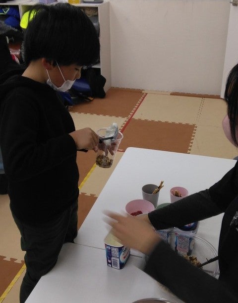0a362427dd641796e688387cb7f0d155 1 - ☆12月6日toiro天王町☆【フルーチェパフェ作り】