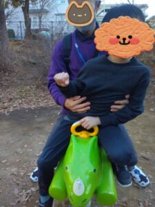 ecd41a8955bb7bdd792310d79005037f 225x300 - ☆toiro宮前平 1/12 初めての公園遊び☆