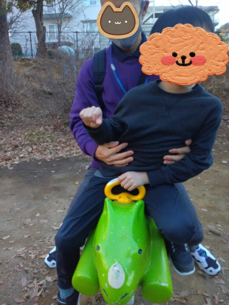 ☆toiro宮前平 1/12 初めての公園遊び☆ ecd41a8955bb7bdd792310d79005037f 768x1024 - ☆toiro宮前平 1/12 初めての公園遊び☆