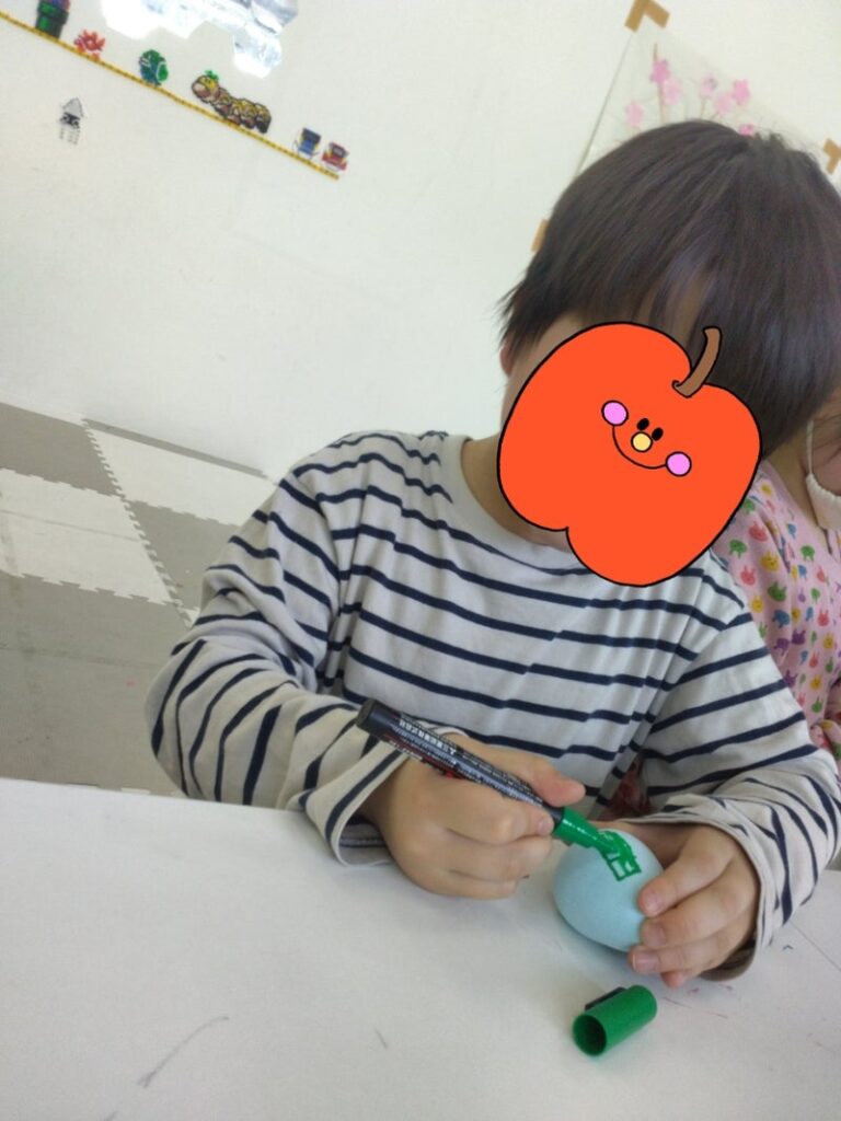 hon 3 768x1024 - toiro本牧　イースターエッグ作り