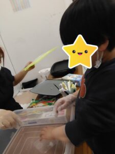 t 138 225x300 - ☆4月22日toiro小田原☆ライスペーパーでピザを作ろう！￼