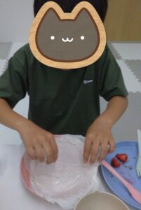 o0722108015298727387 201x300 - 6月12日toiro用田『生春巻き大福を食べよう！』