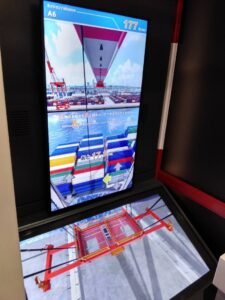 t 220 225x300 - Toiro本牧　横浜みなと博物館