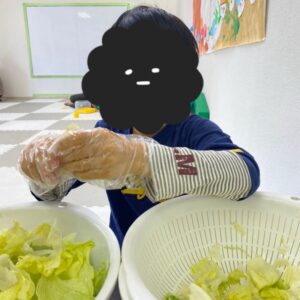t 32 300x300 - 12月2日(土) ◎toiro本郷台◎