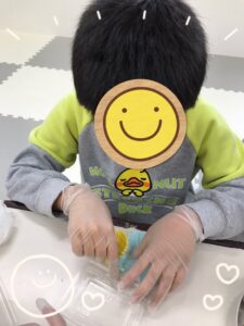 t 46 225x300 - 11月25日（土）☆toiro根岸☆ お菓子なお弁当