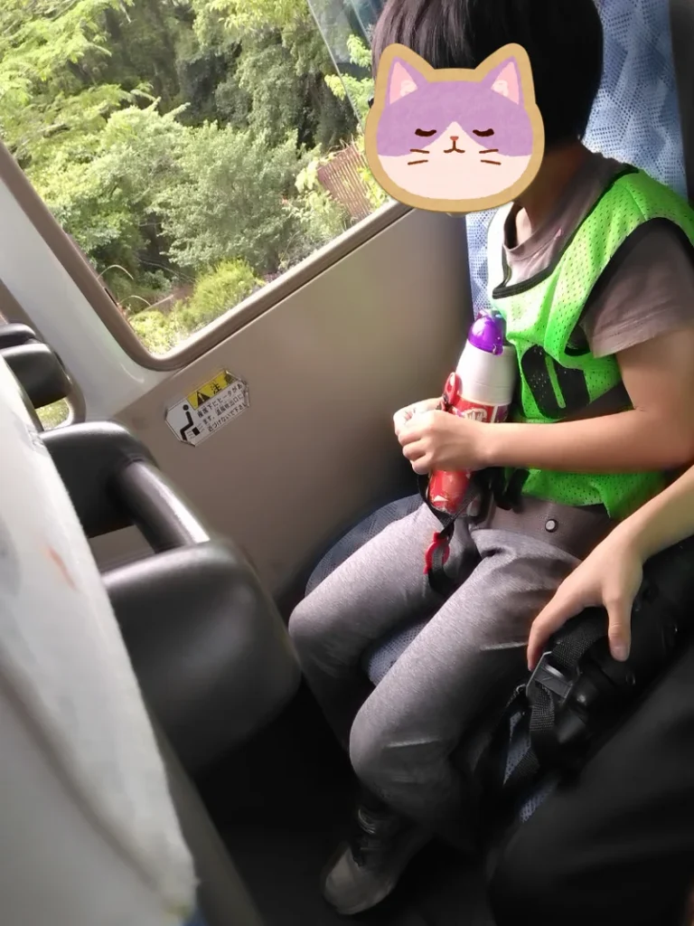 t 12 768x1024 - 5月25日＊toiro小田栄　第1教室　かなざわどうぶつこうえん