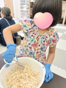 t 7 225x300 - 6月2日(日) toiro桜ヶ丘☆第一教室☆ ビビンバ丼作り