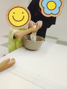t 9 225x300 - ホットケーキ作り　toiro辻堂