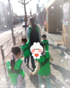 2add3eaf041ee616ed9f4573c7f10259 240x300 - 【複製】☆toiro宮前平3/2☆『お散歩』