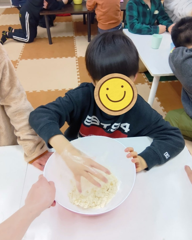 460f36478234b7a6ee7206e3d19d31ea - ♧toiro日吉♧　3月12日(水)　ポン・デ・リング作り