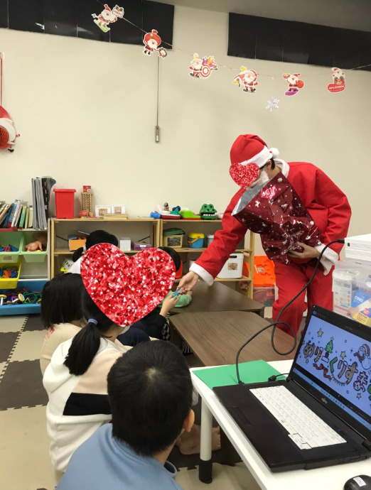 60721326a00776ac5aba040d3565c41e - 1２月２２日（月）☆トイロ桜ヶ丘第２教室☆「クリスマスパーティ②亅