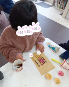 dec21c60fadf0494e00b50ee35b5eee1 238x300 - 2月11日(水)チョコポッキーを作りました☆