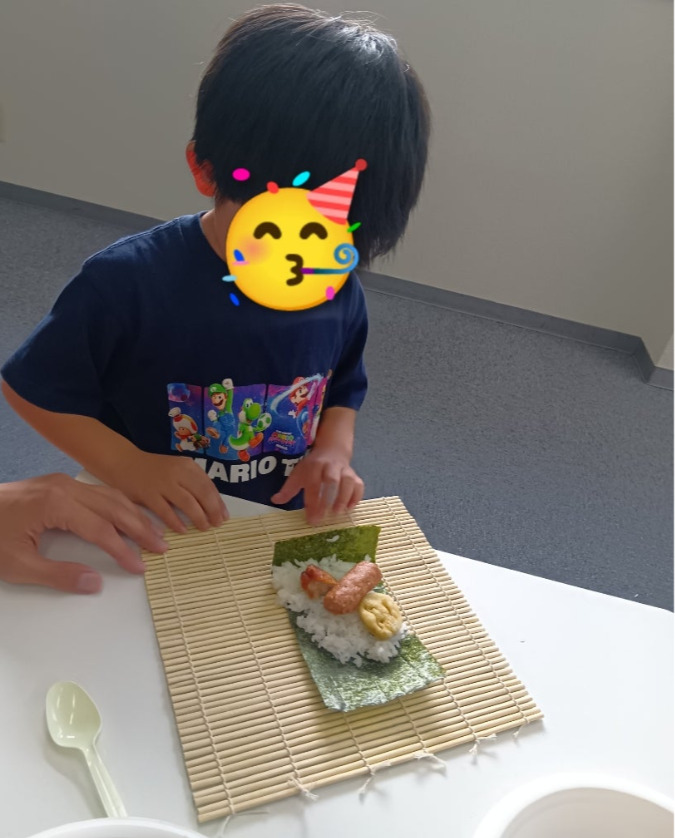 2026年6月22日(月)『トイロお寿司屋さん』〈トイロ柿生〉 7160331a98a35a4edb0ce3943b36c27f - 2026年6月22日(月)『トイロお寿司屋さん』〈トイロ柿生〉