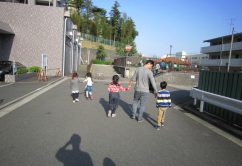 ★4月14日(金)★toiro東戸塚 o0640048013913836934 242x166 - ★4月14日(金)★toiro東戸塚