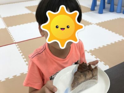 o3024403214832098803 400x300 - 10月5日（月）☆toiro仲町台☆　お誕生日会・ボウリング大会