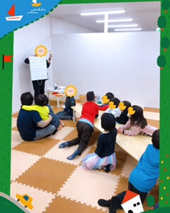 o0240032014898672373 240x300 - 2/18日(木)☆toiro日野☆