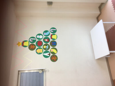 o4032302415042350632 400x300 - 12/6　クリスマス！！パーティー準備中！！トイロ伊勢原