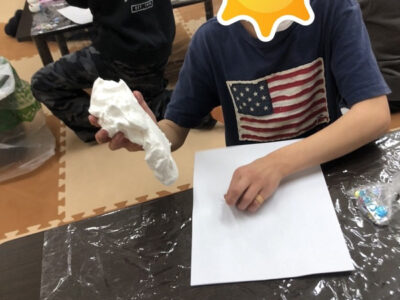 ♧toiro日吉♧ 1月18日(火) 【紙粘土de雪だるま】 o0600080015063481452 400x300 - ♧toiro日吉♧ 1月18日(火) 【紙粘土de雪だるま】