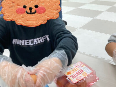 o1703255815088626917 400x300 - 2021.03.21 toiro相模原 ホットドッグ作り