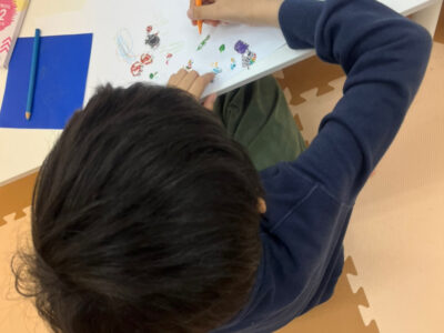 o1078144015108469626 400x300 - toiro本牧 鯉のぼり