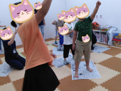 9/2(金)☆toiro百合ヶ丘☆新聞紙遊び o0810108015171438521 400x300 - 9/2(金)☆toiro百合ヶ丘☆新聞紙遊び