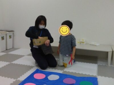 5月2日 toiro溝の口 ☆ツイスターゲーム☆ t 13 400x300 - 5月2日 toiro溝の口 ☆ツイスターゲーム☆