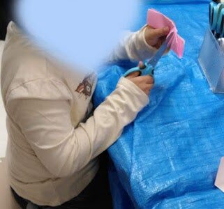 toiro小田原 5月11日 ☆母の日製作☆ t 189 321x300 - toiro小田原 5月11日 ☆母の日製作☆