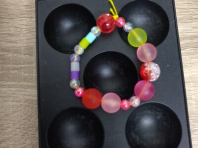 t 190 400x300 - 5月16日(火）toiro愛川　☆ブレスレット作り☆￼