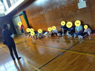 t 203 400x300 - toiro二宮　5月１７日（水）「体育館で遊ぼう」￼