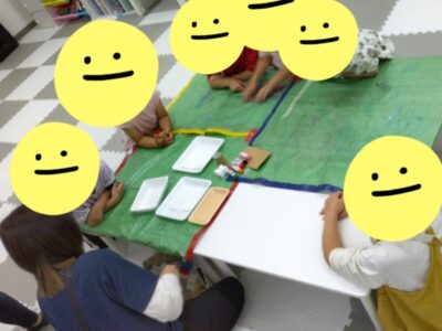 t 206 400x300 - toiro二宮　5月23日(火)　スタンプ遊びをしたよ！￼