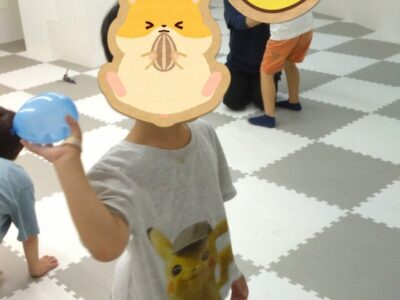 6月19日(月)『風船遊び』 t 191 400x300 - 6月19日(月)『風船遊び』