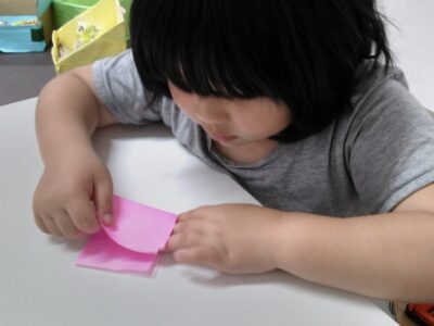 6月28日*toiro小田栄 第2教室 切り絵遊び t 209 400x300 - 6月28日*toiro小田栄 第2教室 切り絵遊び