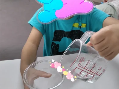 t 6 400x300 - 9月7日＊toiro小田栄 第2教室　スライム作り！