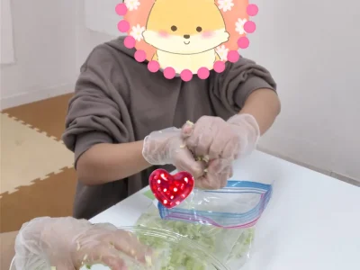 2023/11/23☆toiro百合ヶ丘☆餃子つくり t 15 400x300 - 2023/11/23☆toiro百合ヶ丘☆餃子つくり