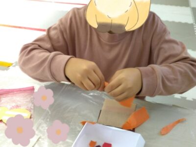 t 78 400x300 - 11月9日(木)　toiro向ヶ丘遊園 ☆みのむしづくり☆