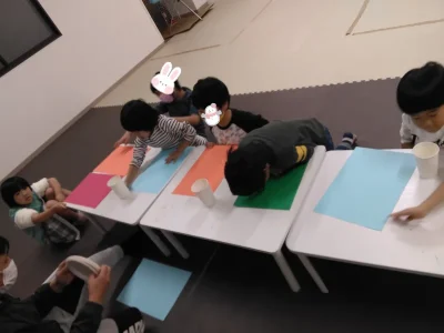 t 5 400x300 - 12月7日＊toiro小田栄　第2教室　ハンドペイントで絵を描こう！￼