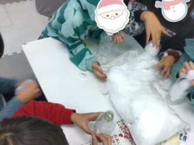 12月13日(水) toiro本牧 ペットボトル雪だるまを作ろう t 83 400x300 - 12月13日(水) toiro本牧 ペットボトル雪だるまを作ろう