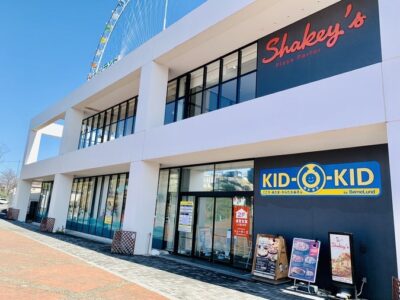 t 137 400x300 - 1月14日　シェーキーズに行こう　☆toiro上矢部☆