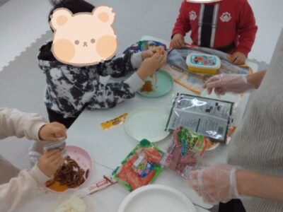 t 121 400x300 - 2月14日toiro逗子☆巻き寿司づくり