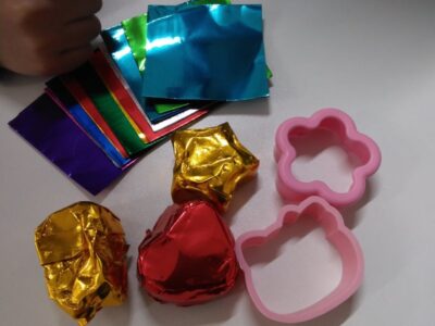 t 260 400x300 - 2月27日＊toiro小田栄　第2教室　ホイル色紙で宝石づくり
