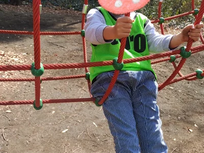 t 12 400x300 - ＊toiro すすきの町＊　3月17日　若葉台公園アスレチック