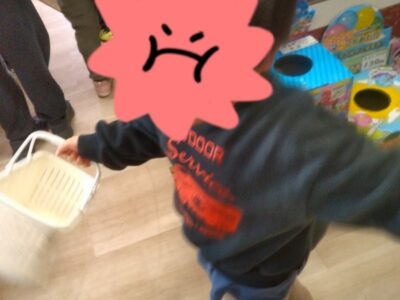 t 225 400x300 - toiro二宮３月16日(土)　新聞遊び