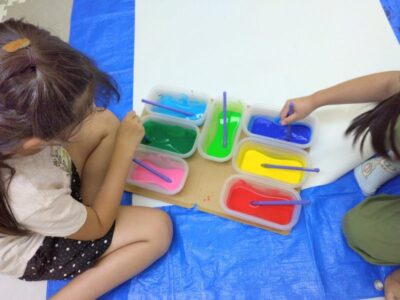 t 115 400x300 - ☆6月23日(日)☆toiro桜ヶ丘第１教室 ～えのぐ遊び～￼