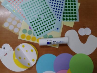 ◎6月20日(木) toiro東戸塚◎立体かたつむり工作 t 57 400x300 - ◎6月20日(木) toiro東戸塚◎立体かたつむり工作